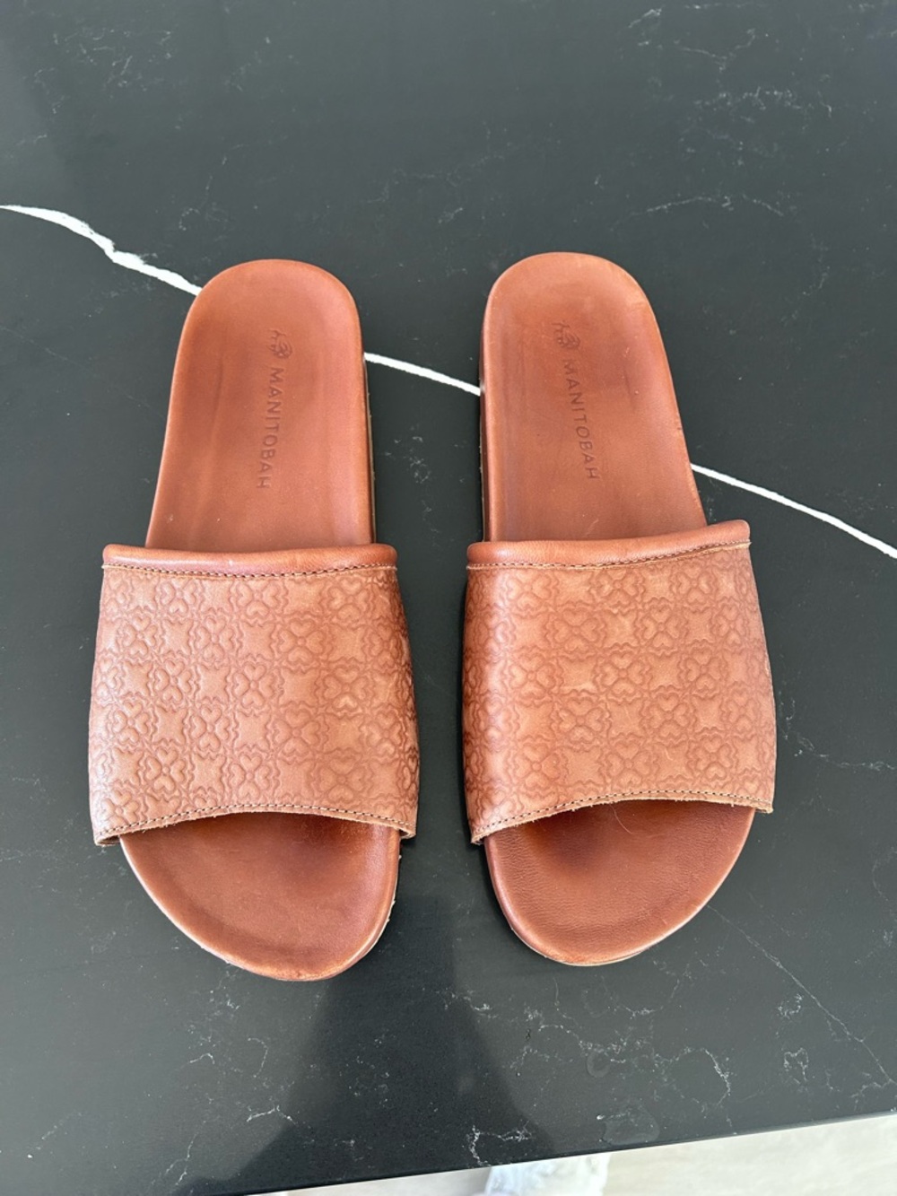 Manitobah Tobacco Brown Embossed Leather Slide Sandals Minimalist Style